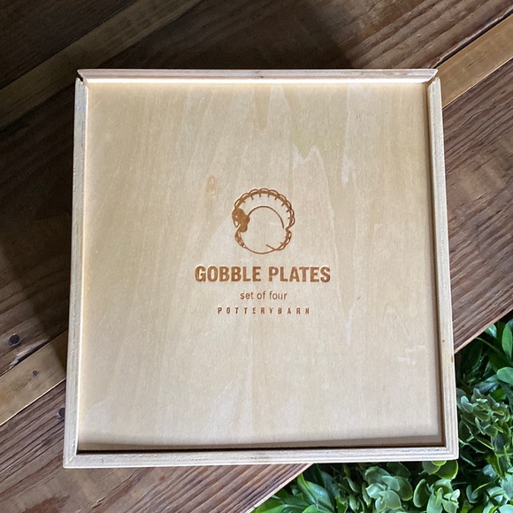 Pottery Barn Thanksgiving Turkey Gobble Appetizer/Dessert Plates in Wooden Box - Picture 14 of 16